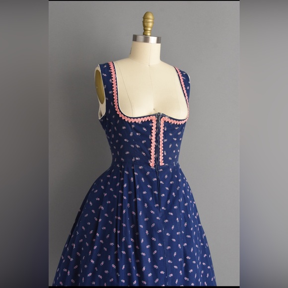 1960s dress | Adorable Blue & Pink Floral Print Dirndl Dress 60s vintage dress - Picture 6 of 10